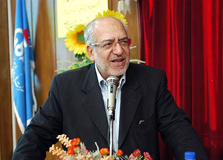 صنعت خودروی کشور باید در سطوح جهانی فعالیت کند