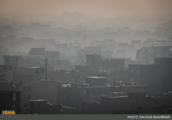 پارسایی: خودروسازها باید به خاطر آلودگی هوا محاکمه شوند