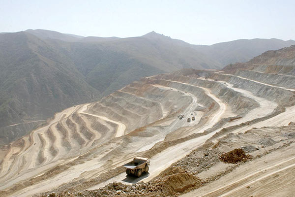 معدنکاران مشوق می‌خواهند