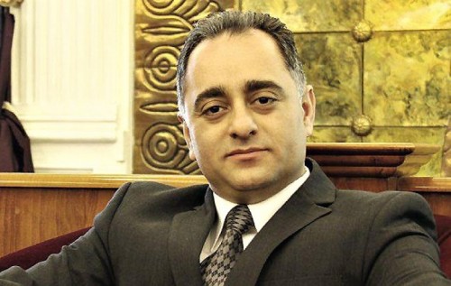ممنوعیت ثبت‌سفارش با دلار تبعات دومینویی دارد