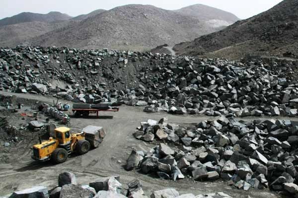 بهبود قیمت سنگ آهن در چین