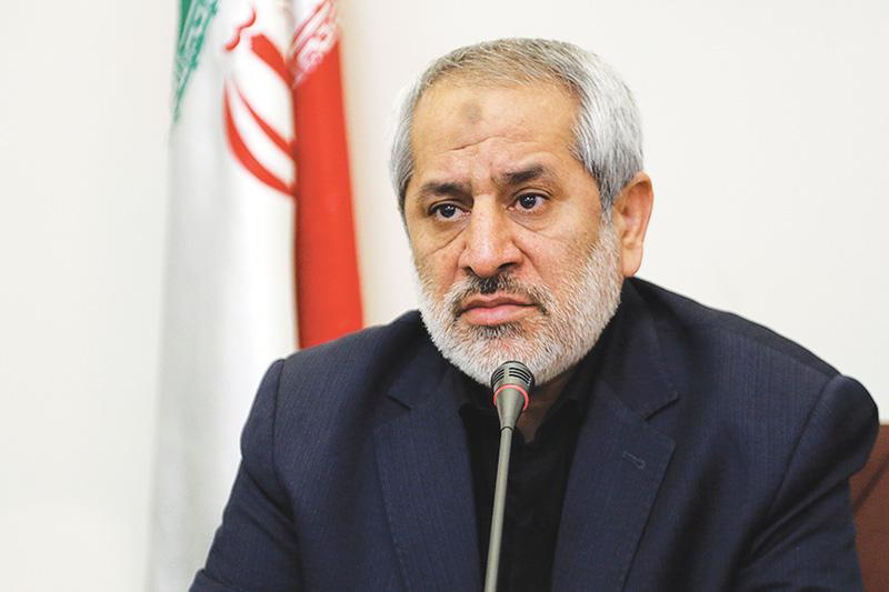 کشف ۱۰۰ تن مواد پتروشیمی احتکار شده در شورآباد/ هشدار به رانت خواران صنعت پتروشیمی/ کلاهبرداری ۱۰۰۰ میلیارد تومانی یک طلافروش از مردم
