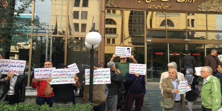 مالباختگان در انتظار حل معمای ترخیص خودرو