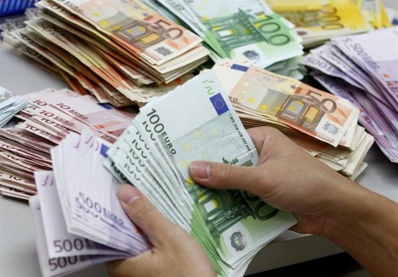 قیمت ارز در صرافی دولتی ۵۰ تومان دیگر ارزان شد