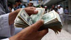 خرید و فروش ارز در معابر جرم است/ کیفرخواست ۸۰ متهم ارزی