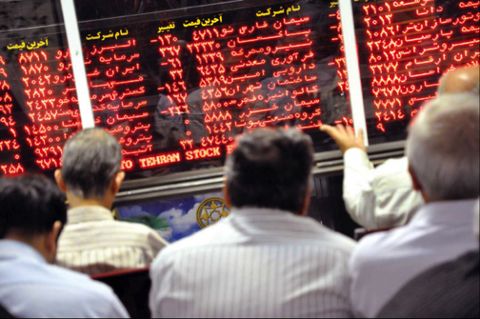 افزایش ۱۲۰۰ واحدی نماگر بورس