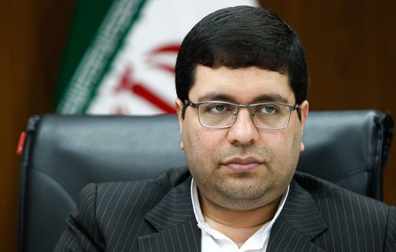 مسیری برای ورود نقدینگی به بازارسرمایه/ تجربه ناموفق قانون‌گذار و سیاست‌گذاران در سال گذشته/ فعالان بازار در موج هیجانات زودگذر اسیر نشوند/ اقدامی برای پتروشیمی‌ها/ راه‌اندازی گواهی سپرده‌کالایی برای مس، فولاد و ...