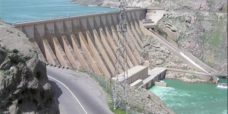 ۵میلیارد متر مکعب آب شیرین به دریا ریخته شد/اشتباه در رها کردن سیاست سدسازی