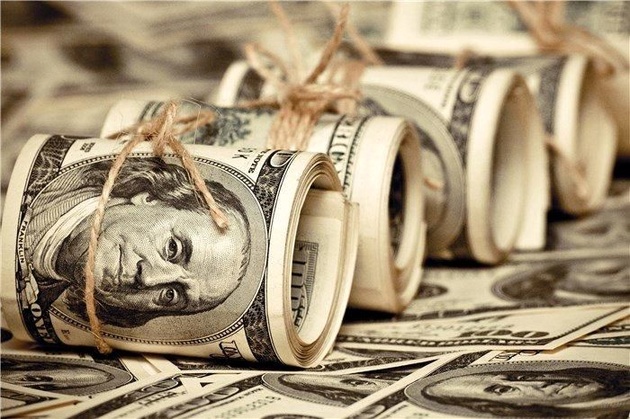 ارزش جهانی دلار در مسیر نزولی