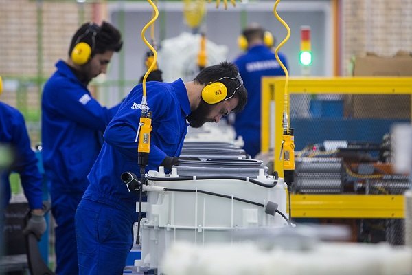 بازدید اعضای کمیسیون صنایع و معادن مجلس از دو واحد تولیدی شهرک صنعتی توس بازدید اعضای کمیسیون صنایع و معادن مجلس از دو واحد تولیدی شهرک صنعتی توس
