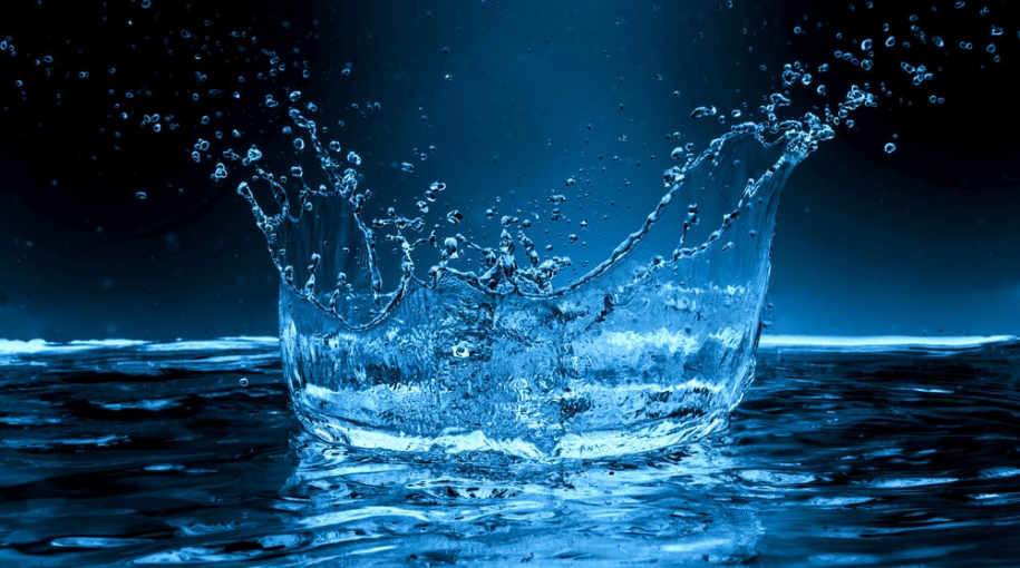 انتقاد نماینده اصفهان از مطرح شدن موضوع انتقال آب زاینده رود انتقاد نماینده اصفهان از مطرح شدن موضوع انتقال آب زاینده رود