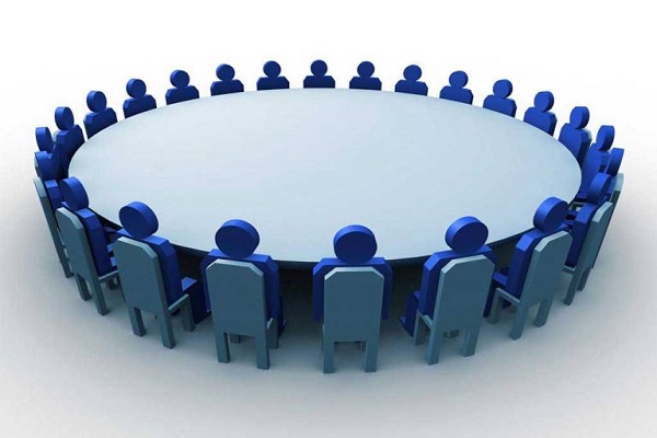 نشست کمیسیون صنایع مجلس شورای اسلامی با حضور وزیر صمت