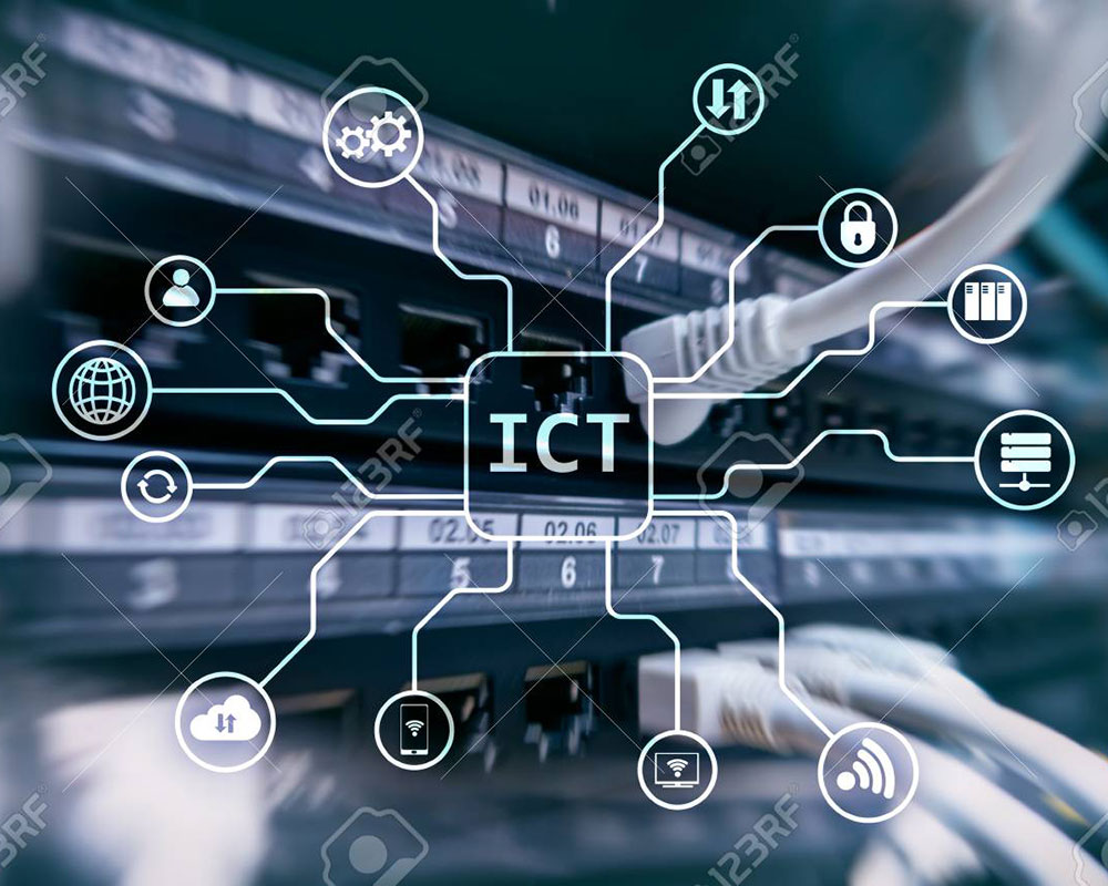 پژوهشگاه ICT می تواند به قطب علمی منطقه تبدیل شود/ پژوهشگاه ICT برای جهش، نیازمند عظم جهادی است