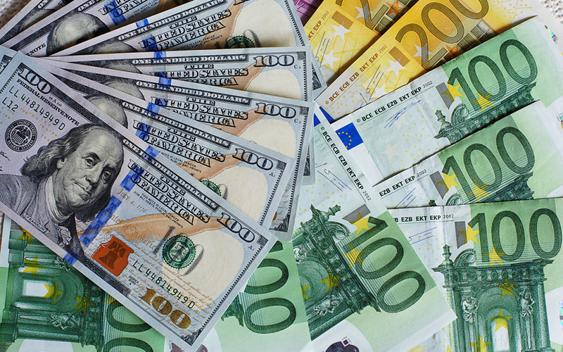 بازار ارز در هفته سوم ماه آذر چگونه بود؟ / قیمت دلار، یورو و لیر پیش از روز جمعه بازار ارز در هفته سوم ماه آذر چگونه بود؟ / قیمت دلار، یورو و لیر پیش از روز جمعه