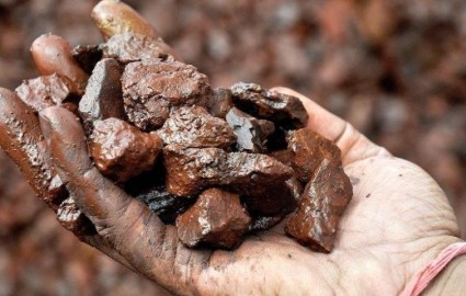 در جلسه ذوب آهن با سنگ‌آهنی‌ها چه گذشت؟/ تشکیل کارگروه معادن راهکار پیشنهادی تامین پایدار مواد اولیه ذوب‌آهن