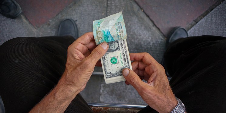 احتمال کسری بودجه دولت برای تامین ارز کالاهای اساسی