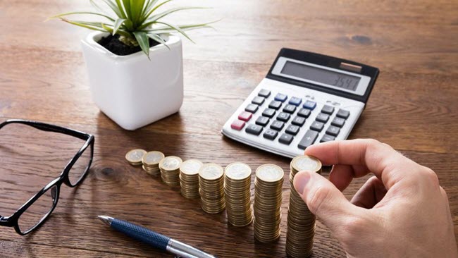 نظر نوبخت درباره کاهش قیمت بنزین در بودجه سال ۹۹