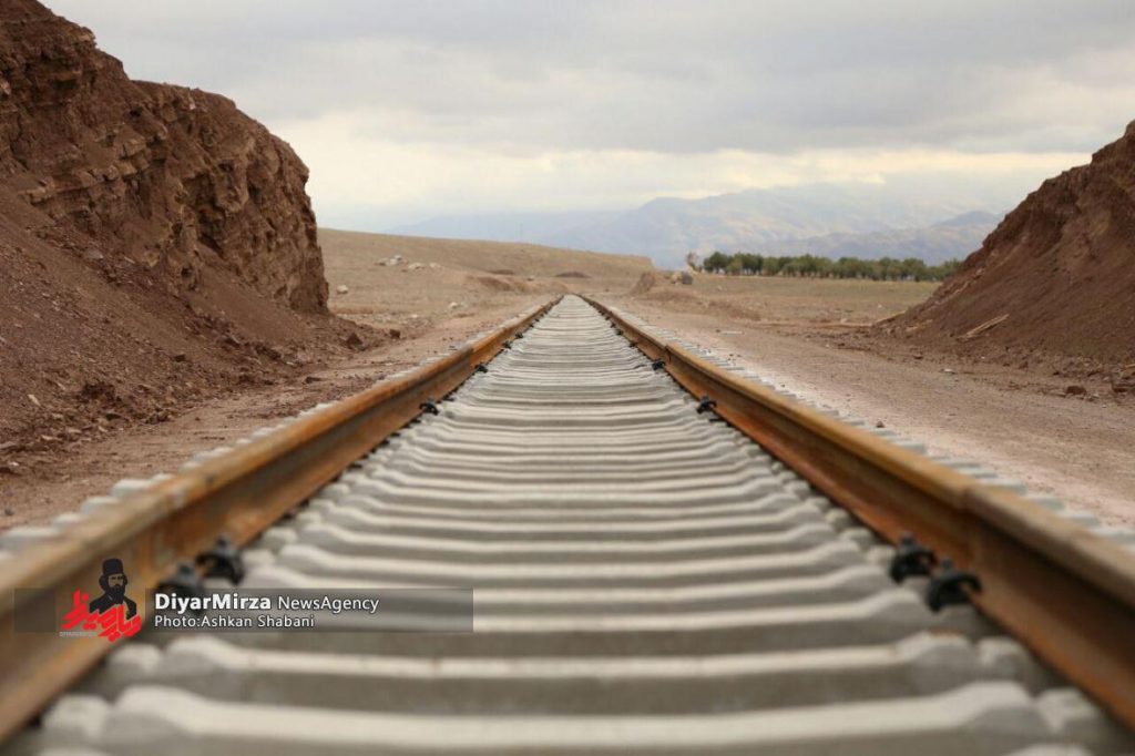 دستاوردهای یک سال کار پژوهشی مداوم در مرکز آموزش شرکت راهآهن دستاوردهای یک سال کار پژوهشی مداوم در مرکز آموزش شرکت راهآهن