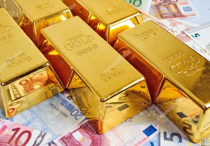 قیمت طلا از ۱۶۰۰ دلار برگشت