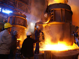 بانک صادرات ایران برای تامین مالی تولید فولاد کشور تا مرز ٤٥ میلیون تن آمادگی دارد