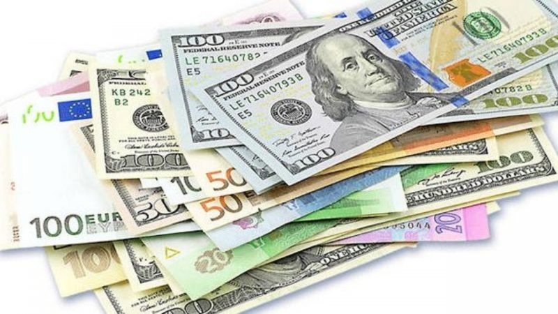 بازار ارز در اولین هفته کاری فروردین چگونه بود؟ / قیمت دلار، یورو و لیر پیش از روز جمعه بازار ارز در اولین هفته کاری فروردین چگونه بود؟ / قیمت دلار، یورو و لیر پیش از روز جمعه
