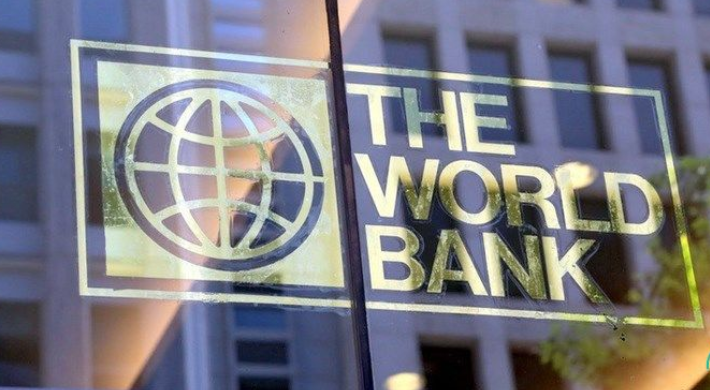 بانک جهانی چشم‌انداز قیمت نفت را کاهش داد