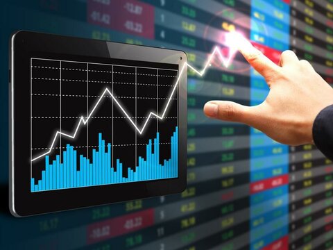 بررسی تاثیرات ورود معادن به بورس