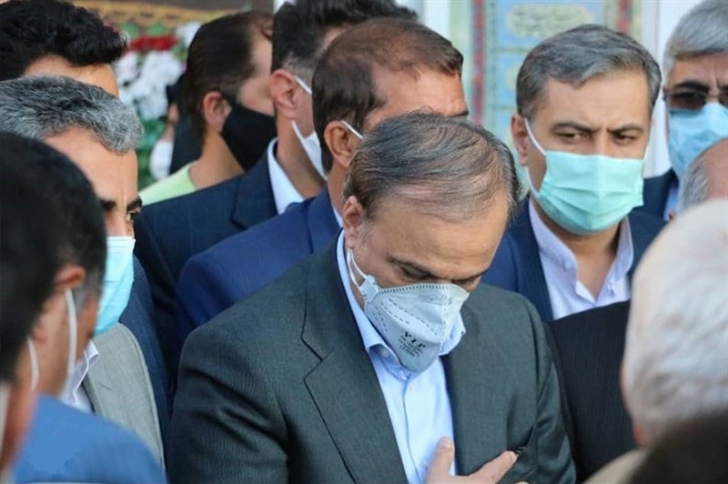 وزیر صمت به مقام شامخ شهید سلیمانی ادای احترام کرد