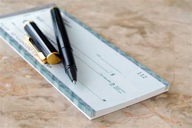 ممنوعیت ارائه خدمات بانکی به افراد دارای چک برگشتی