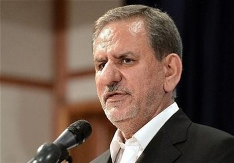 جهانگیری: کشتی "دانههای روغنی و روغن خام" به ایران رسید/ در حال رایزنی با مجلس برای ارز ۴۲۰۰تومانی کالاهای اساسی هستیم جهانگیری: کشتی "دانههای روغنی و روغن خام" به ایران رسید/ در حال رایزنی با مجلس برای ارز ۴۲۰۰تومانی کالاهای اساسی هستیم