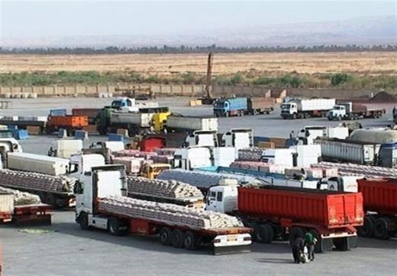 همزمان با سفر رئیس قوه قضائیه ایران؛ گذرگاههای مرزی عراق برای ترانزیت بازگشایی شدند همزمان با سفر رئیس قوه قضائیه ایران؛ گذرگاههای مرزی عراق برای ترانزیت بازگشایی شدند