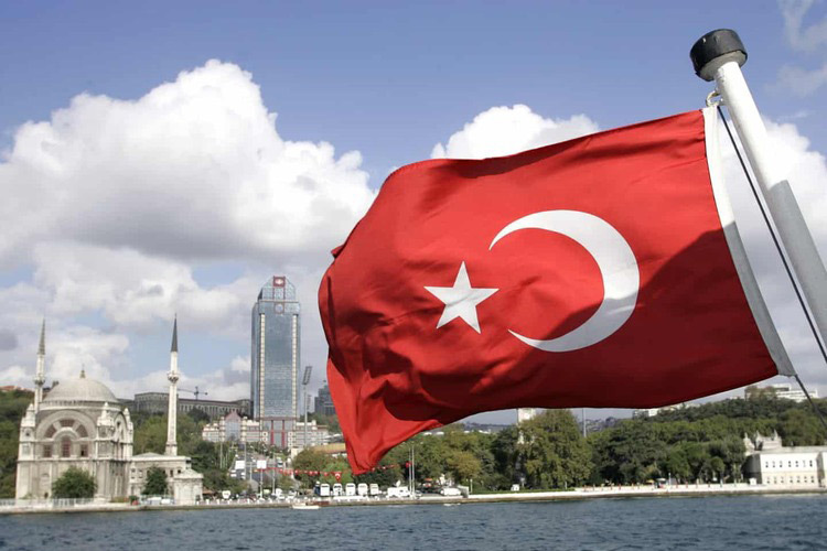 خروج ۱۰۰ میلیارد دلار سرمایه از ایران در دو سال