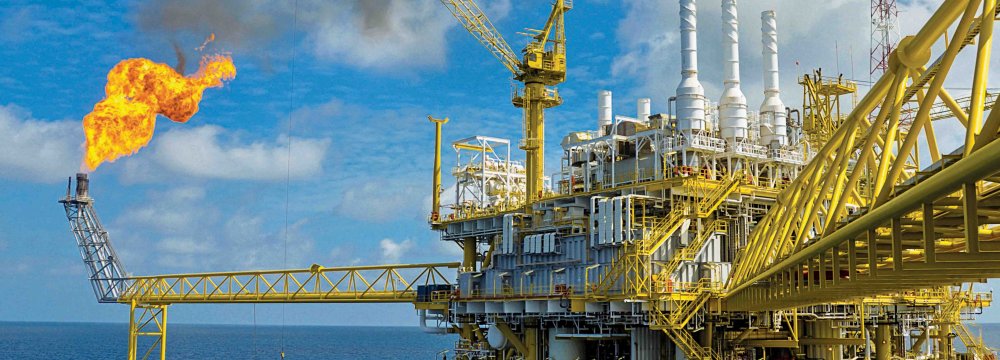 Baku Extends BP Deal for Giant Oilfields Until 2050