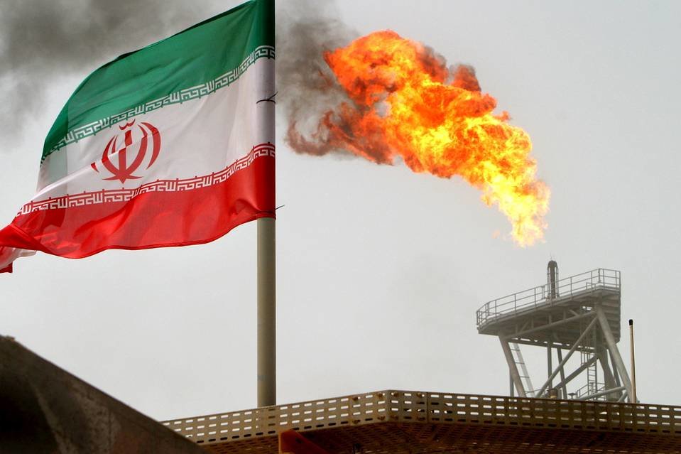Iran’s August oil output up 100,000 bpd