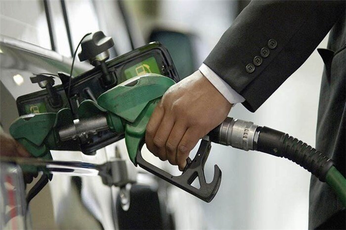 Daily gasoline output exceeds consumption by 15m liters: Zanganeh