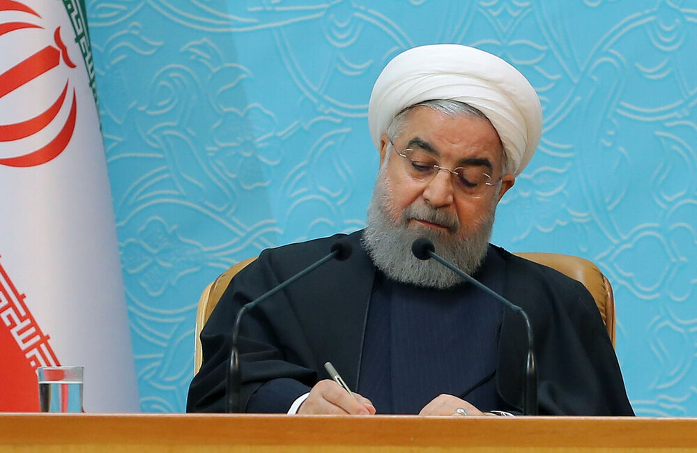 Rouhani issues directive on supporting oil and gas industry’s downstream sector