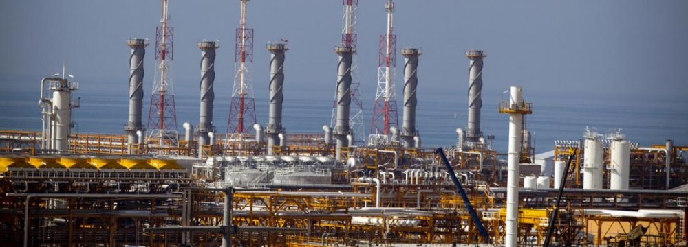 Azadegan oil field’s production capacity up 400% in 5 years