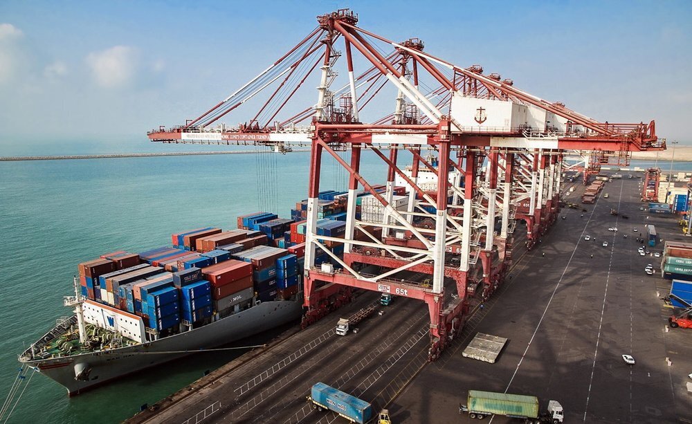 Monthly loading, unloading of goods at Iranian ports up 29% yr/yr
