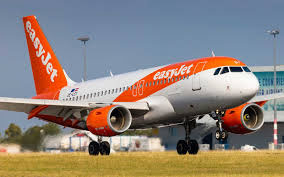 Easyjet grounds entire fleet