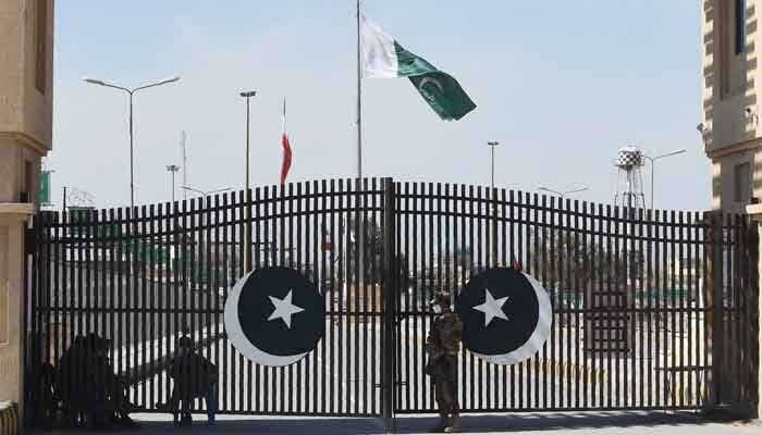 More Iran-Pakistan border points reopened