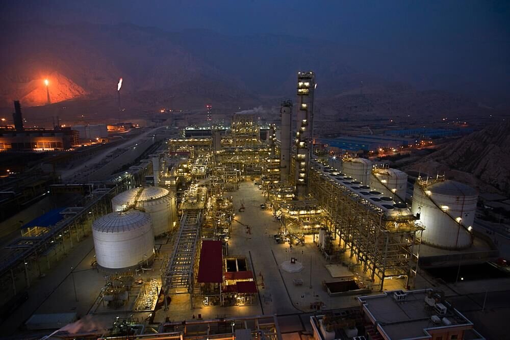 Rouhani inaugurates major energy projects worth €4.7b