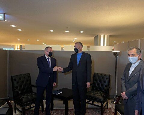 Iran, Belarus emphasize broadening economic ties