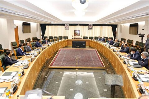 Iran, Oman stress expansion of banking ties