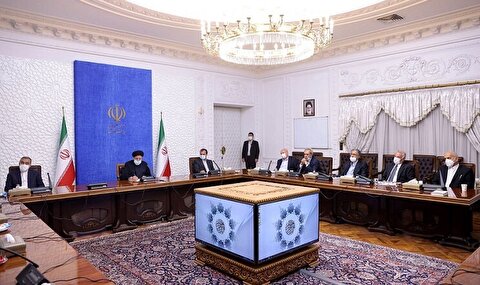 President Raisi holds talks with ICCIMA board members