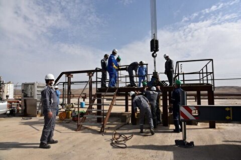 Knowledge-based firms to collaborate in developing 750 oil fields