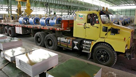 Breaking the record of Mobarakeh Steel Co. in transporting all kinds of steel products