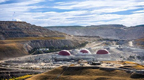 Teck held on-off M&A talks with rival to Anglo for two years