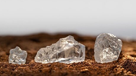 Angola says national budget will not fund Endiama’s De Beers bid