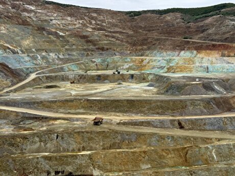 Anglo Asian inks sales contract with Trafigura for new copper mine
