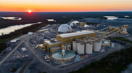 Iamgold hits record gold output, powers up Canadian growth